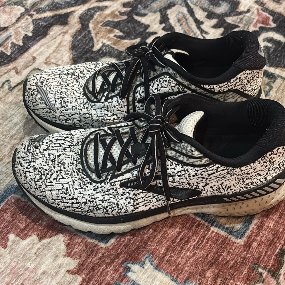 Brooks Black and White Athletic Shoes